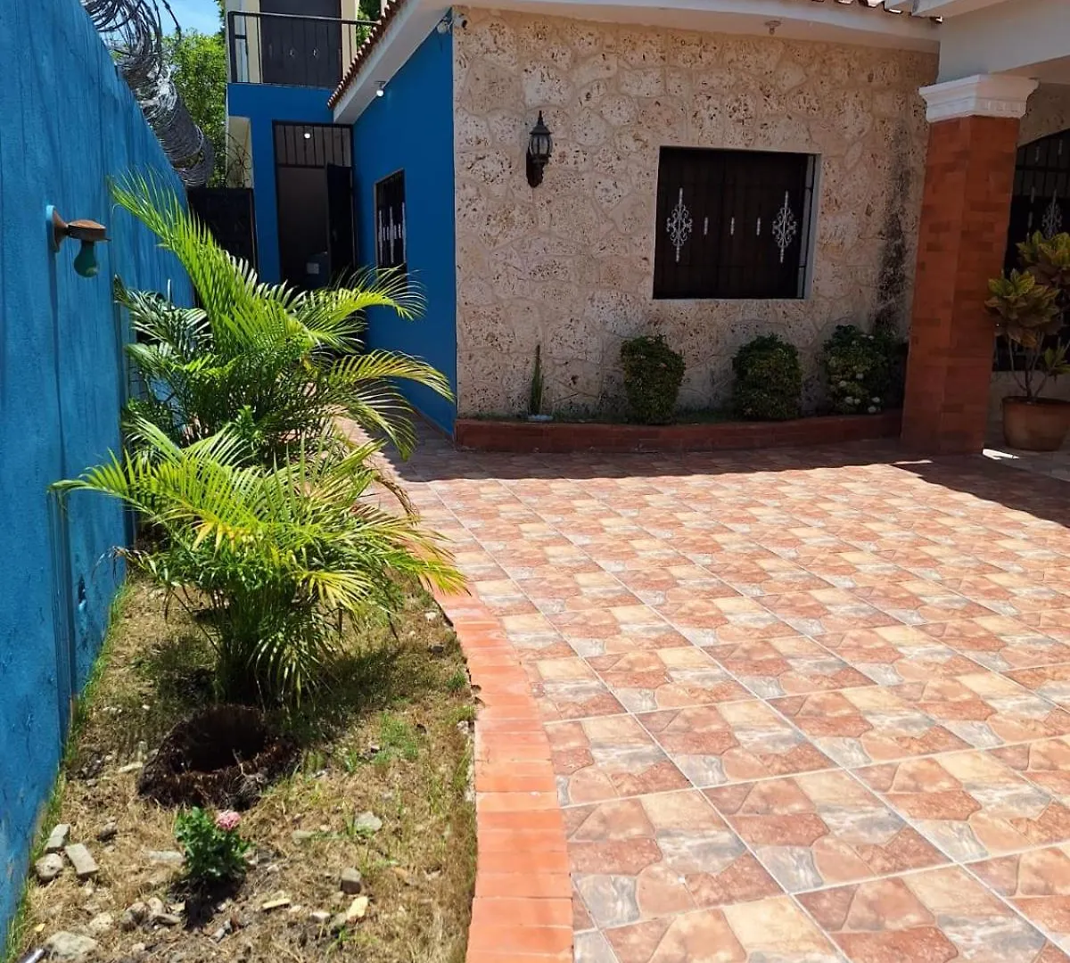 Casa Rural Con Piscina Azua de Compostela